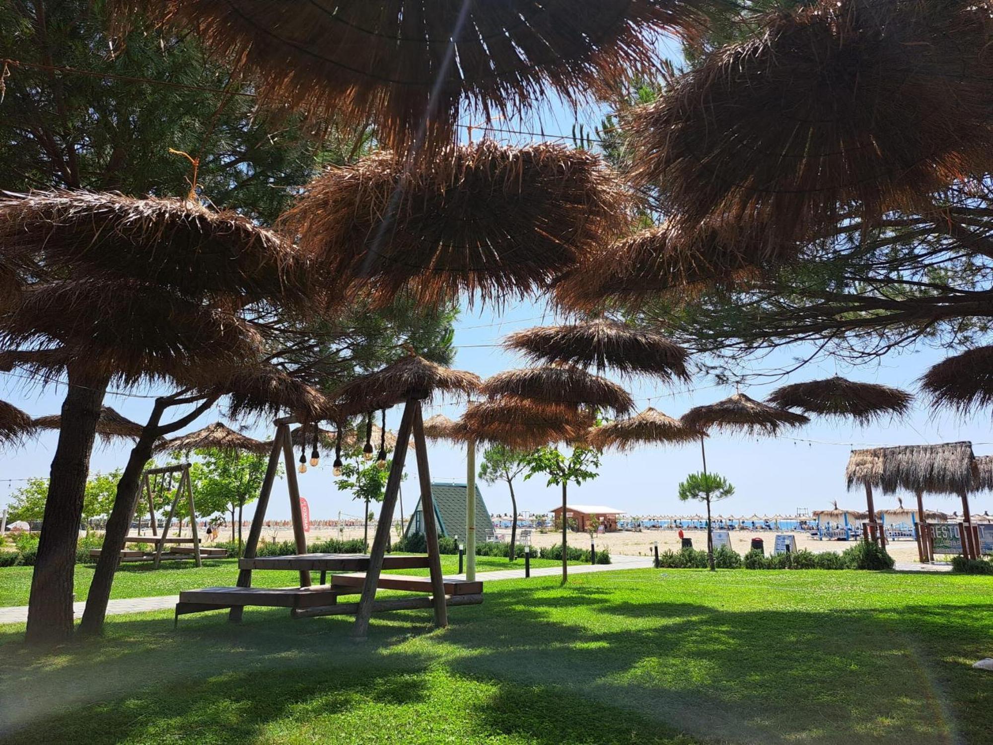 M&E Premium Apartments - San Pietro Durres Ngoại thất bức ảnh