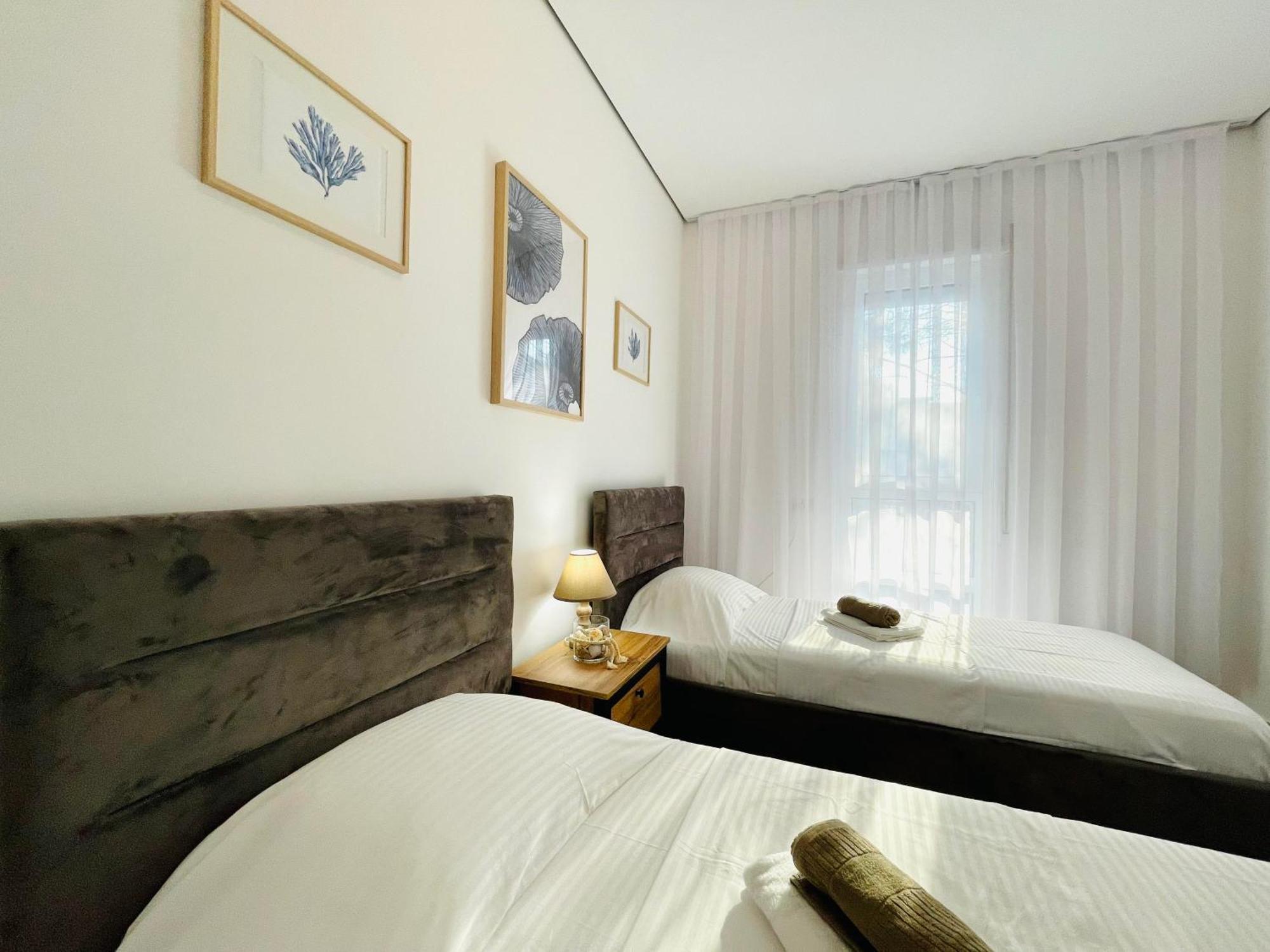 M&E Premium Apartments - San Pietro Durres Ngoại thất bức ảnh